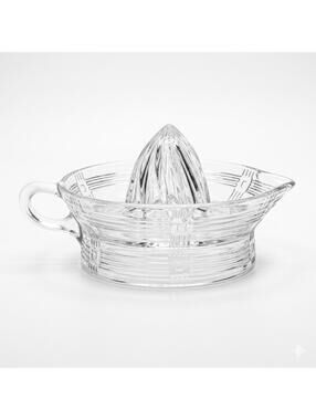 Vintage Large Footed Citrus/Orange Juicer/Reamer Ribbed W/handle & Large Spout